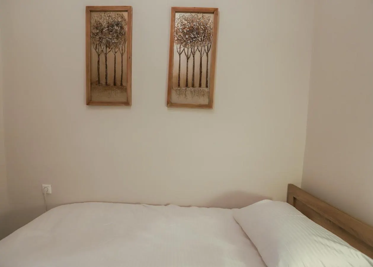 Erythrina #Colony_Deluxe_Suite Thessaloníki 0*,  Grækenland